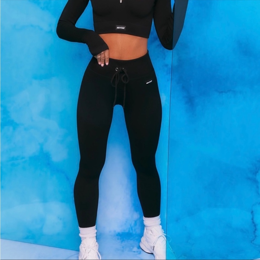 Bo+Tee ribbed leggings